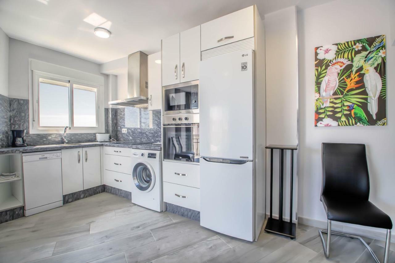 Precioso Apartamento Al Lado De La Playa بينالماذينا المظهر الخارجي الصورة